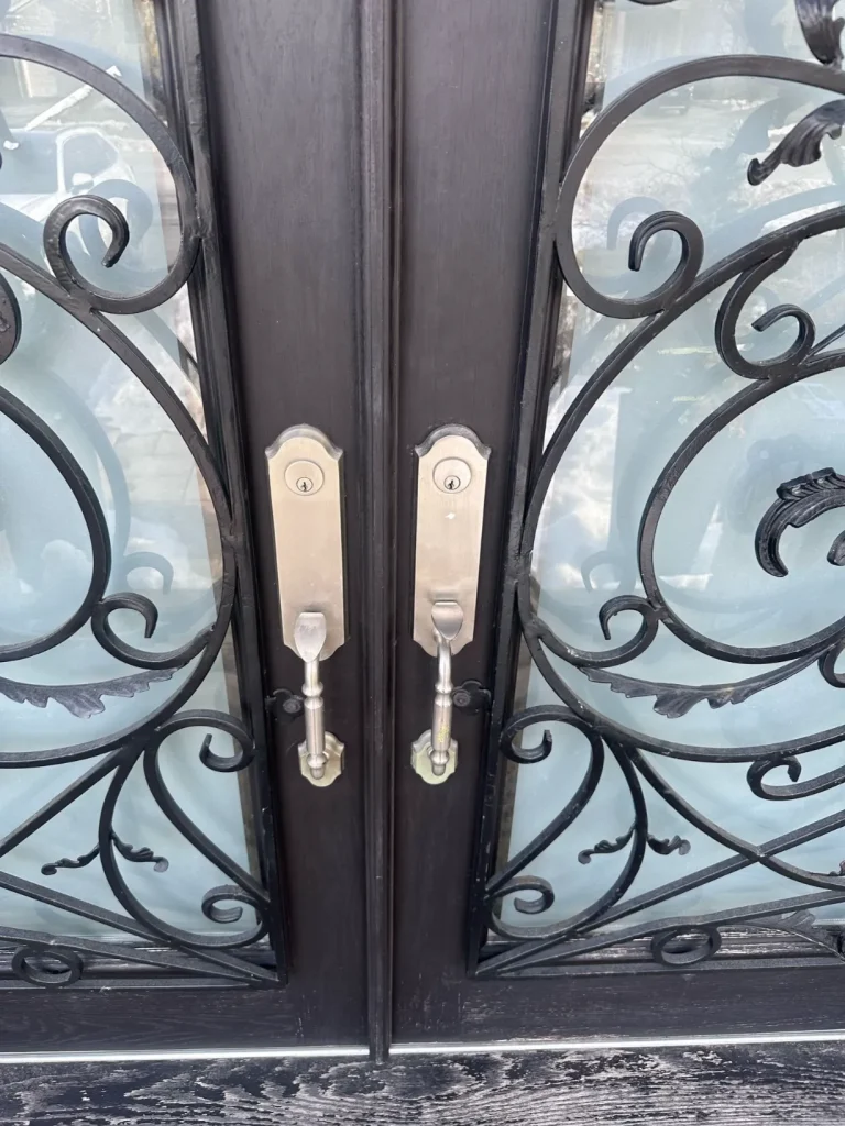 What To Do When Dealing With a Broken Door Lock