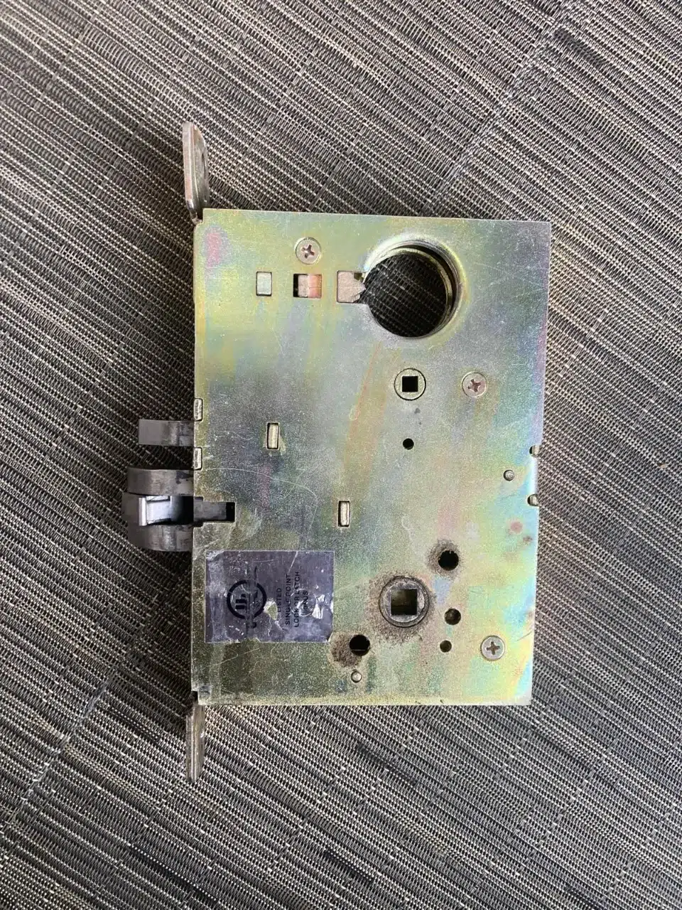 broken door lock